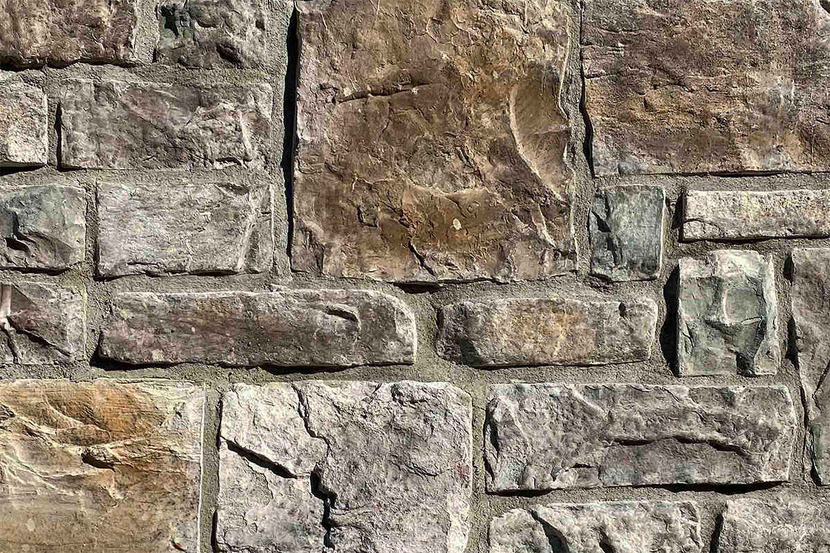 New England Cobblestone Lambris-1